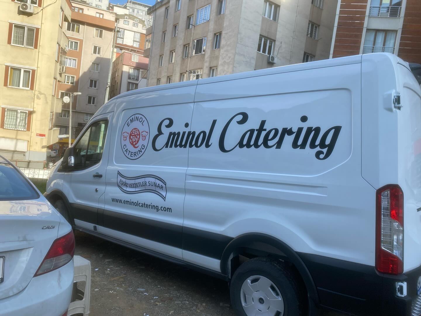 Eminol Catering