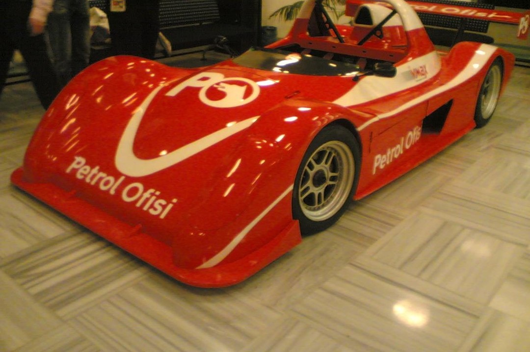 Spor Araç